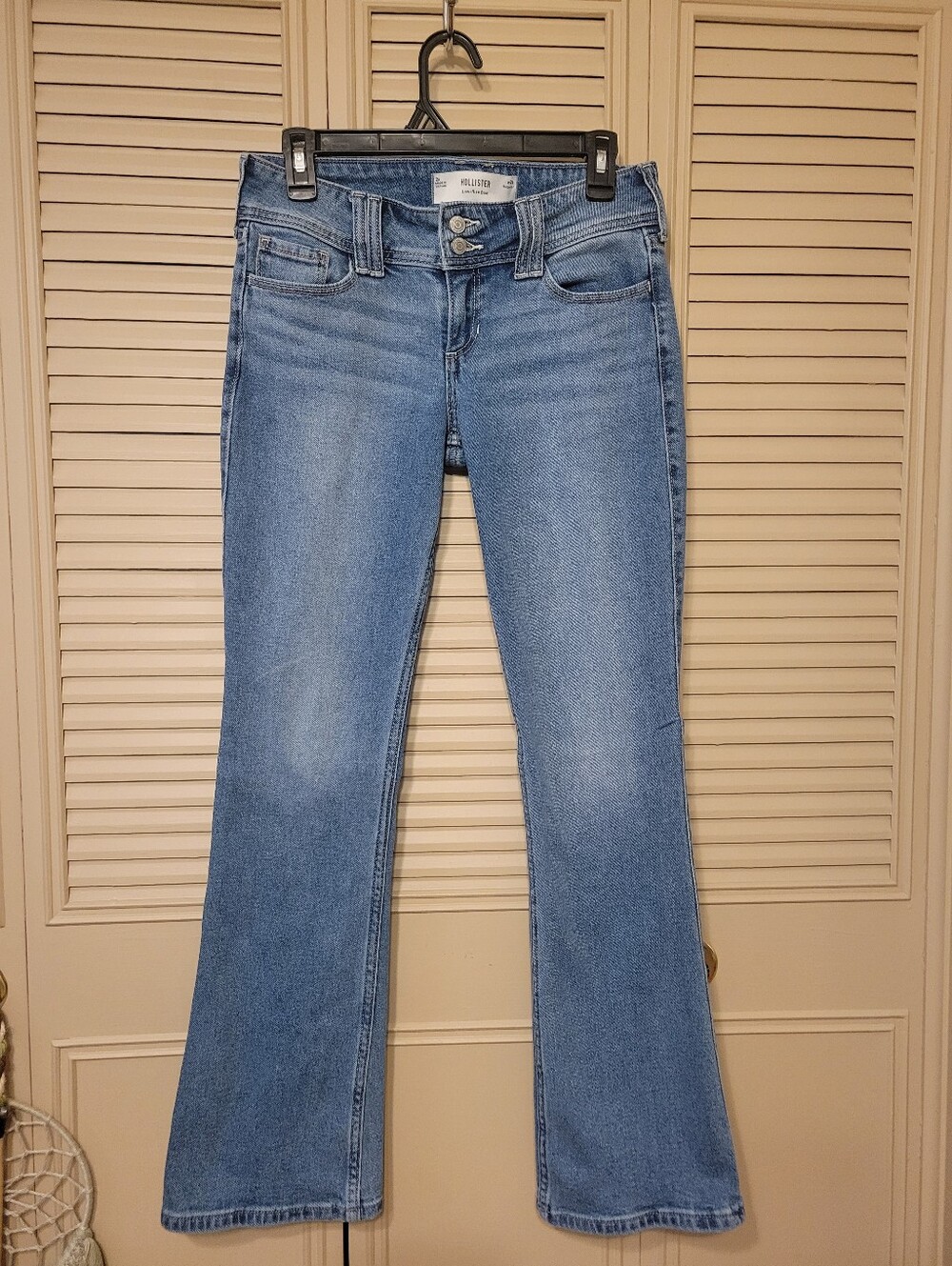 Hollister Women's Medium Blue Flare Jeans